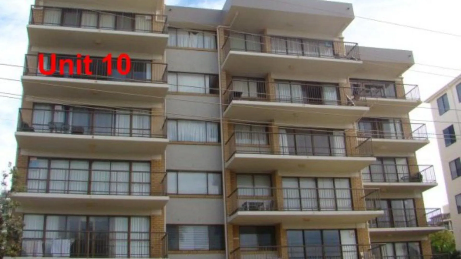 Oceanic Apartments Unit 10 Caloundra 0*,