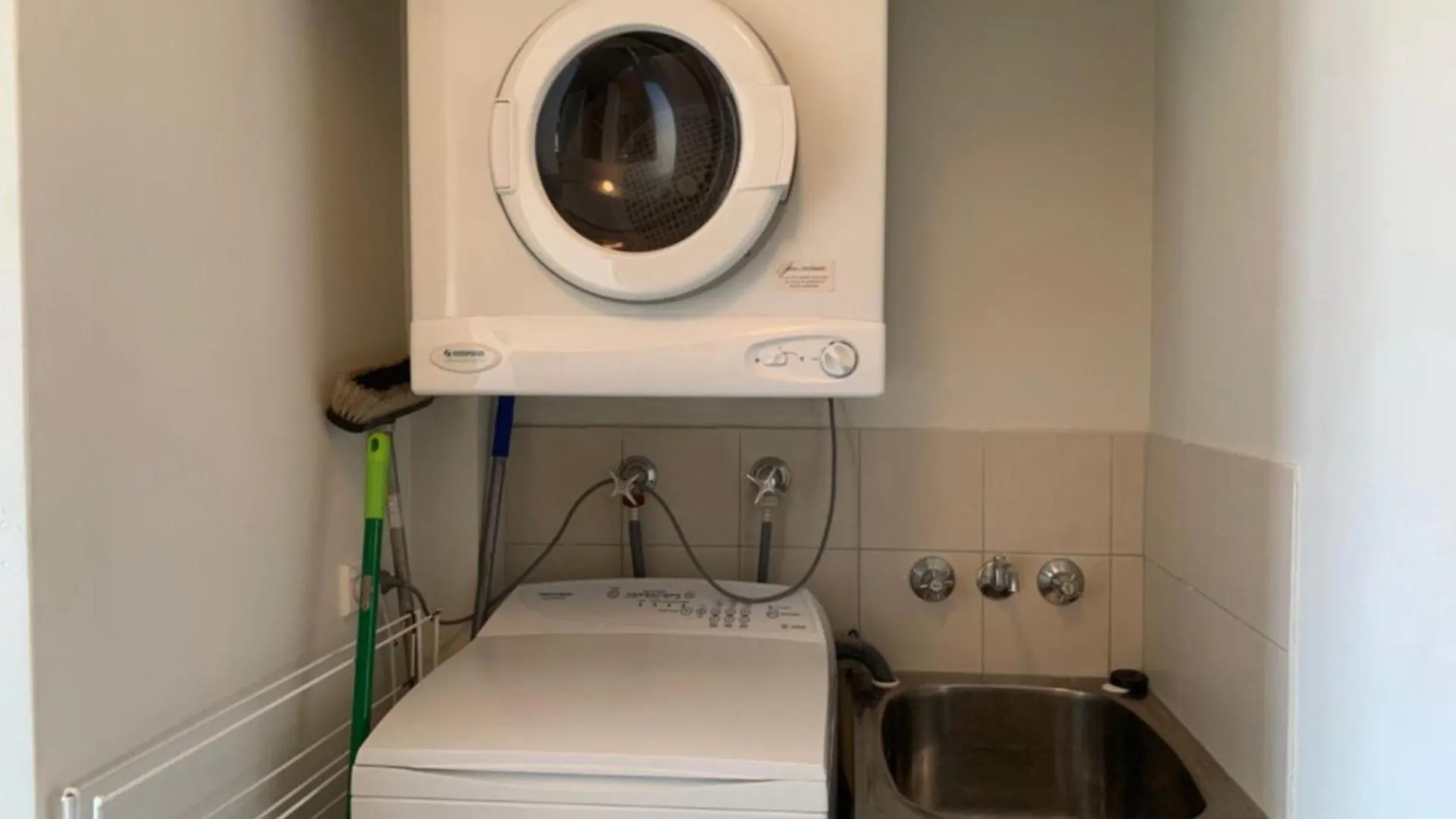 Oceanic Apartments Unit 10 Caloundra 0*,  Australia