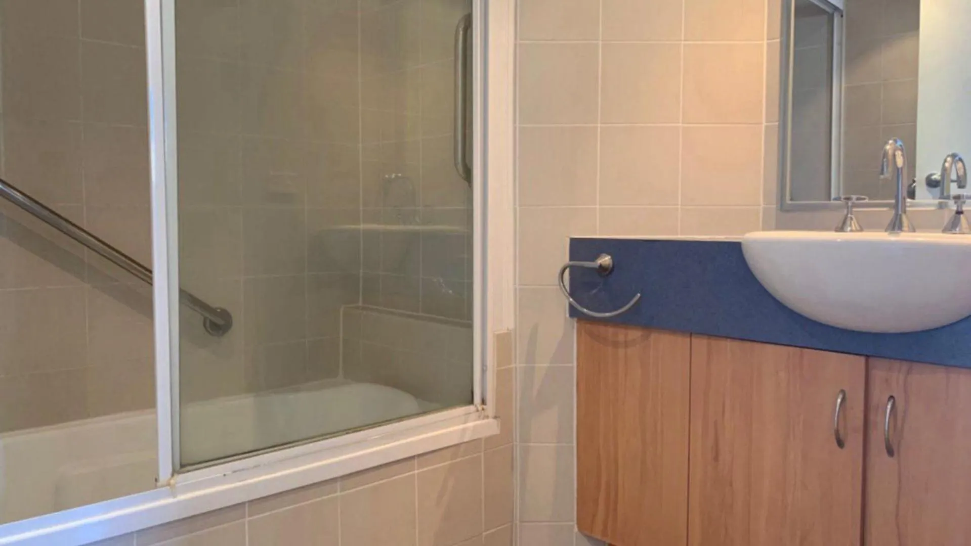 Oceanic Apartments Unit 10 Caloundra