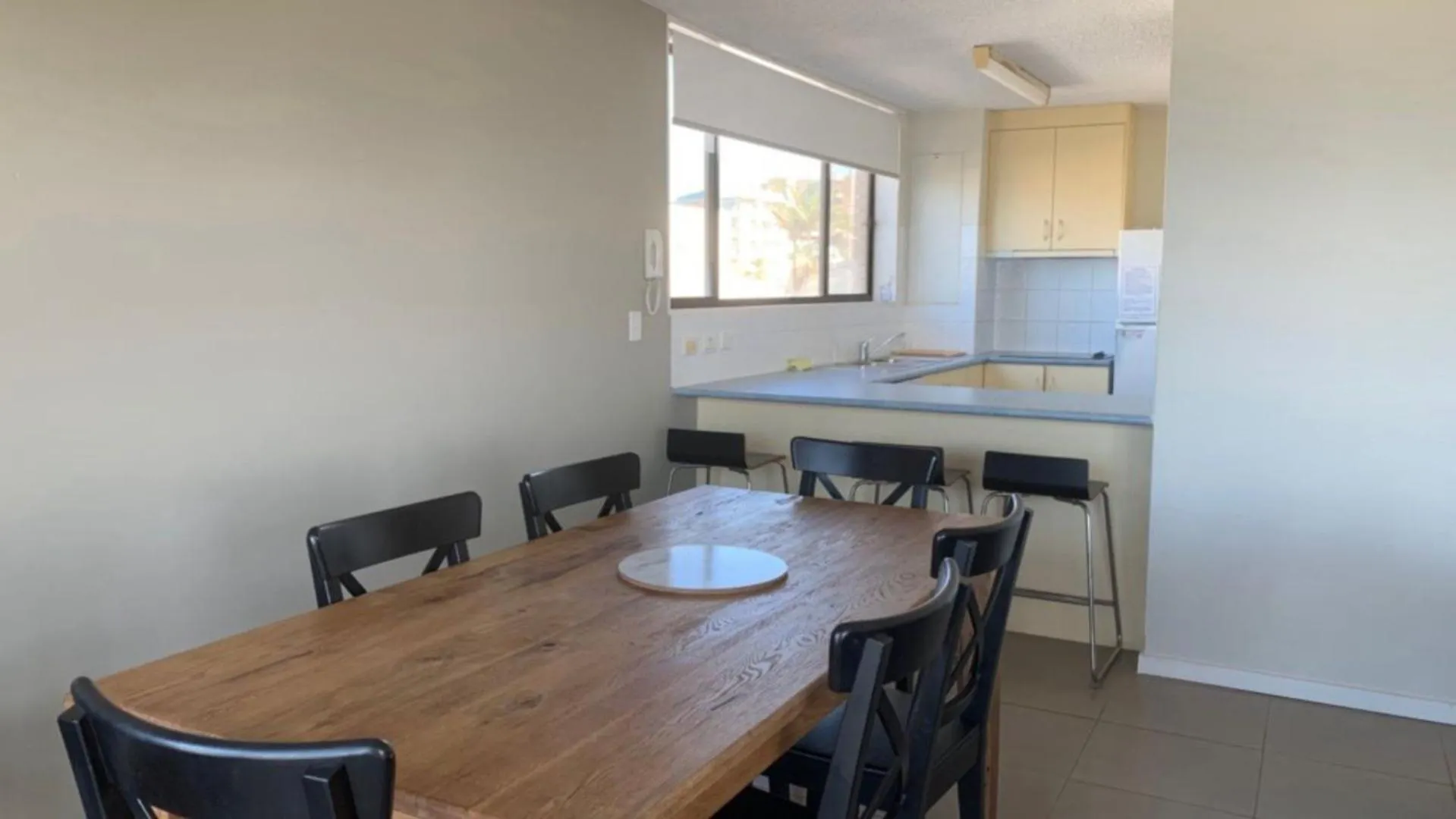 Oceanic Apartments Unit 10 Caloundra