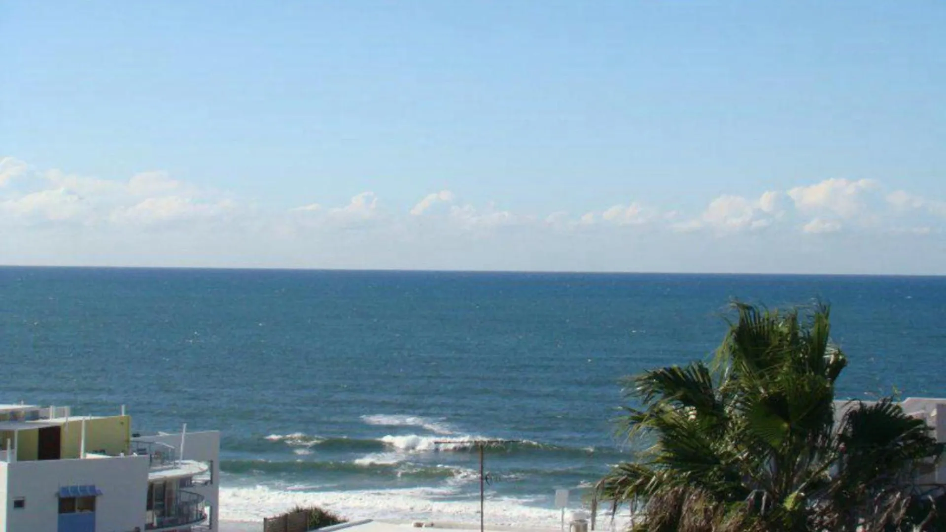 Oceanic Apartments Unit 10 Caloundra